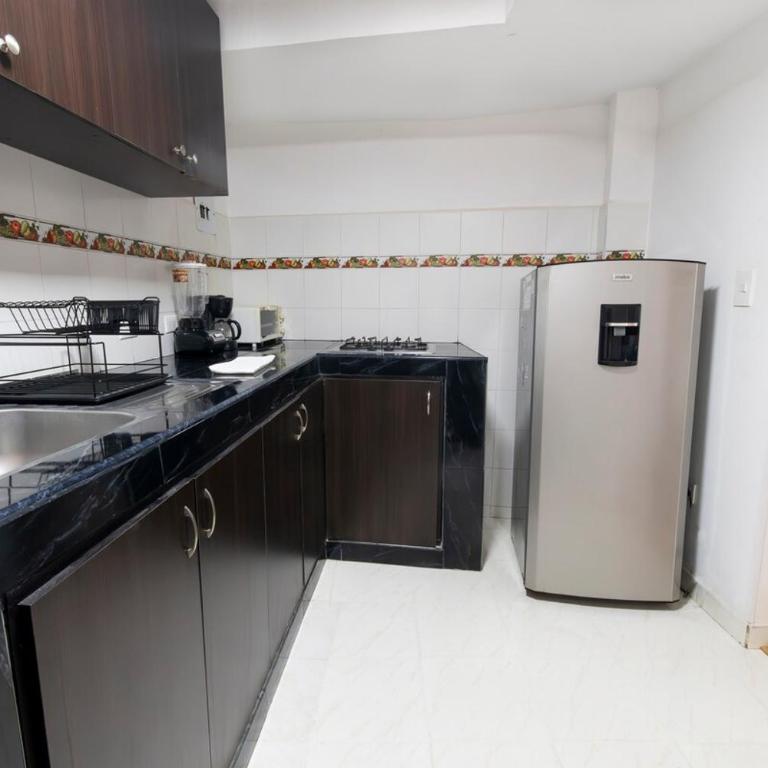 Apartment I Balcony and Comfort l Top Cali Area - Apartamento de 1 dormitorio - 2