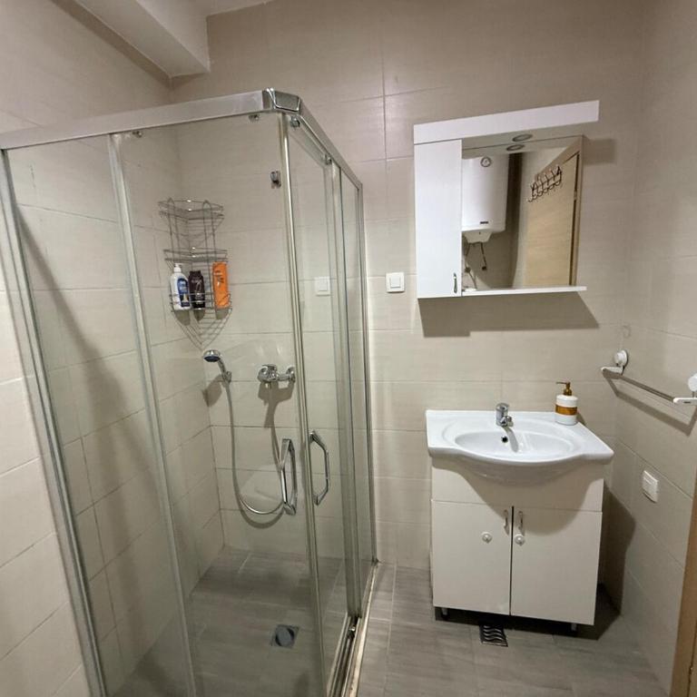 Spacious 2 bedroom Apartment near Marina by Solea Homes - Two-Bedroom Apartment - 3