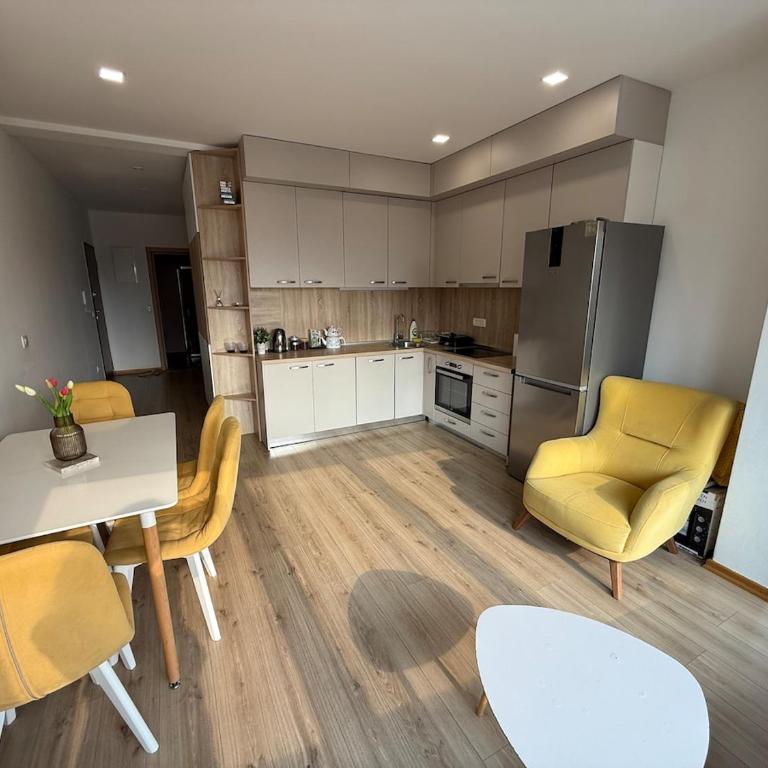 Spacious 2 bedroom Apartment near Marina by Solea Homes - Two-Bedroom Apartment - 6