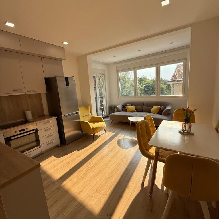 Spacious 2 bedroom Apartment near Marina by Solea Homes - Two-Bedroom Apartment - 11