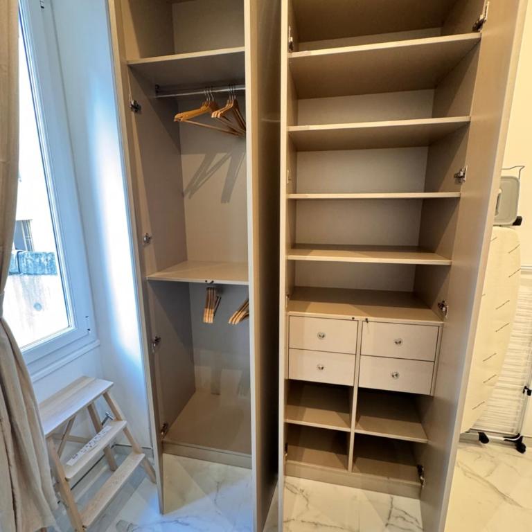Bright, Central & Stylish 3 Min Walk to the Sea - Appartement Deluxe - 11