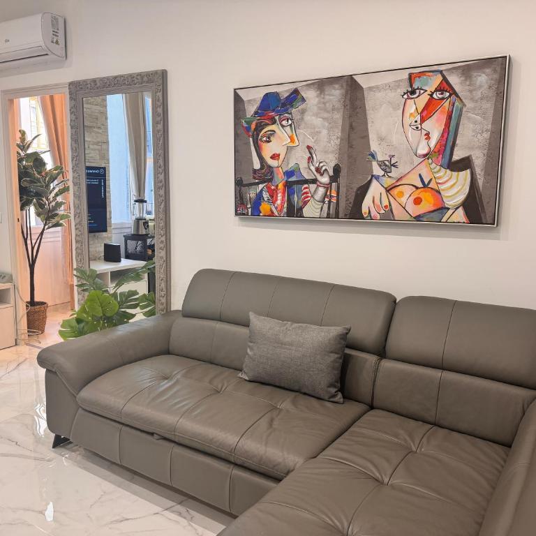 Bright, Central & Stylish 3 Min Walk to the Sea - Appartement Deluxe - 1