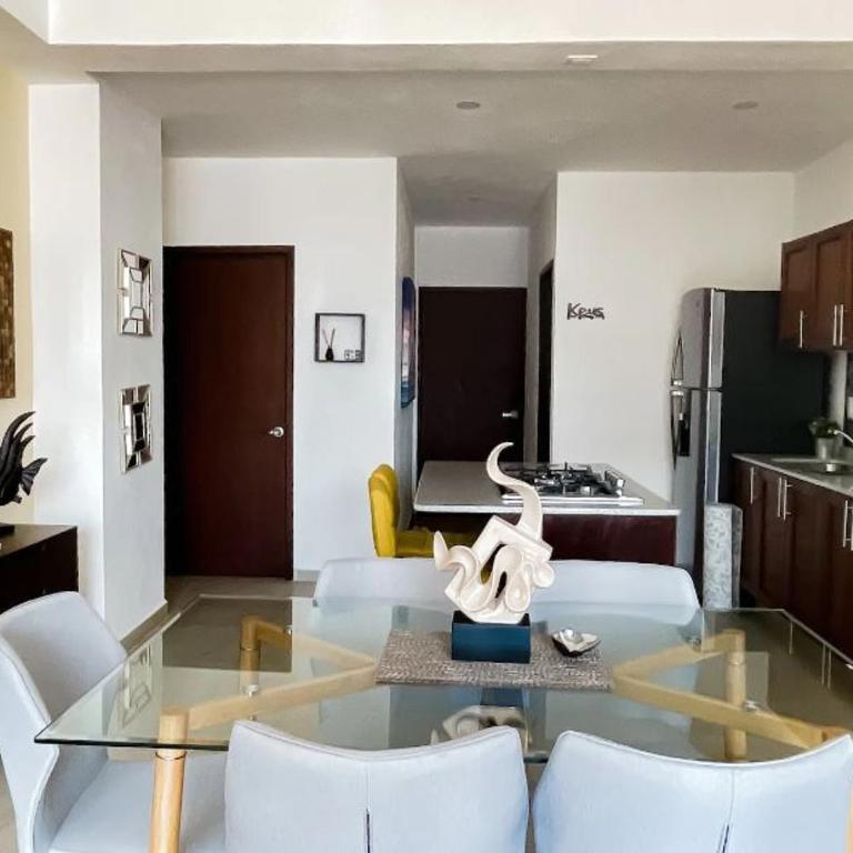 Beach Chic Condo in Hotel Zone - 700m to beach - One-Bedroom Apartment - 21