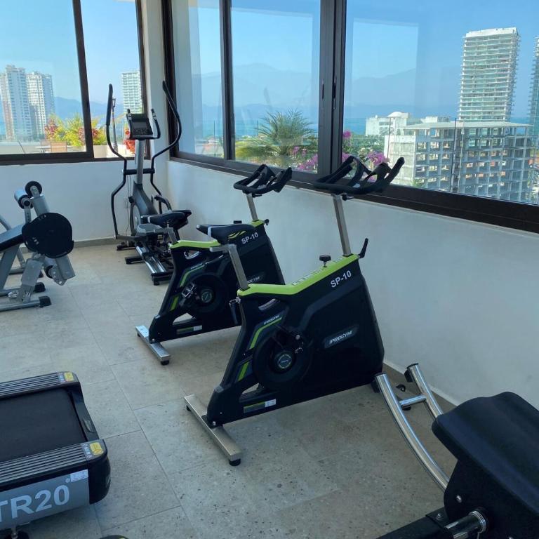 Beach Chic Condo in Hotel Zone - 700m to beach - One-Bedroom Apartment - 25