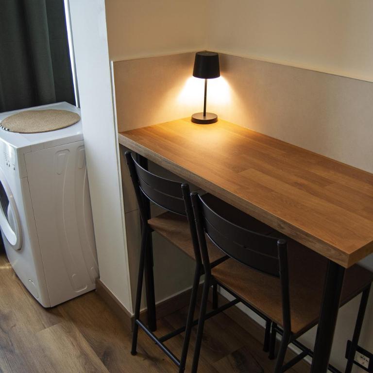 Iris House - One-Bedroom Standard Apartment - 11