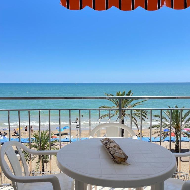 Apartamento frente al mar Calafell - Apartamento de 3 dormitorios - 1