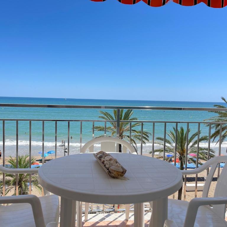 Apartamento frente al mar Calafell - Apartamento de 3 dormitorios - 4