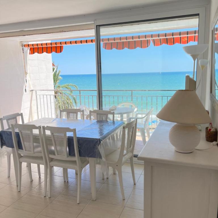 Apartamento frente al mar Calafell - Apartamento de 3 dormitorios - 32