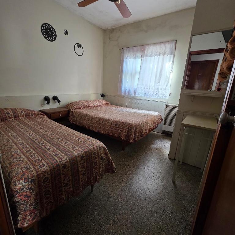 Hotel Sur - Habitación Triple Económica - 5