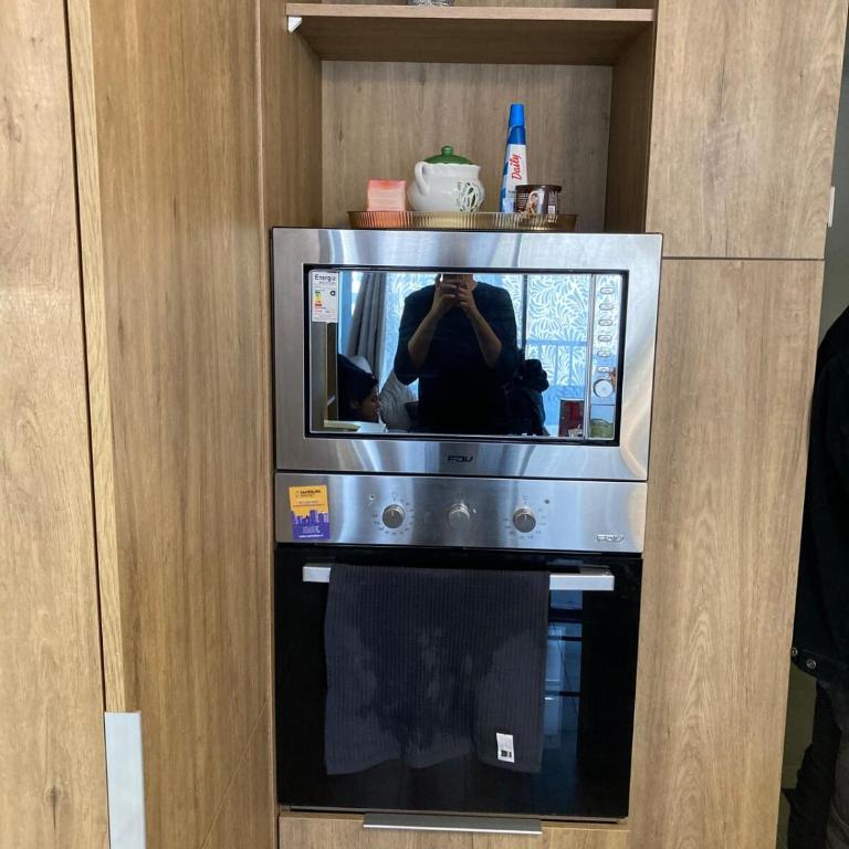 CalGar House - Two-Bedroom Apartment - 4