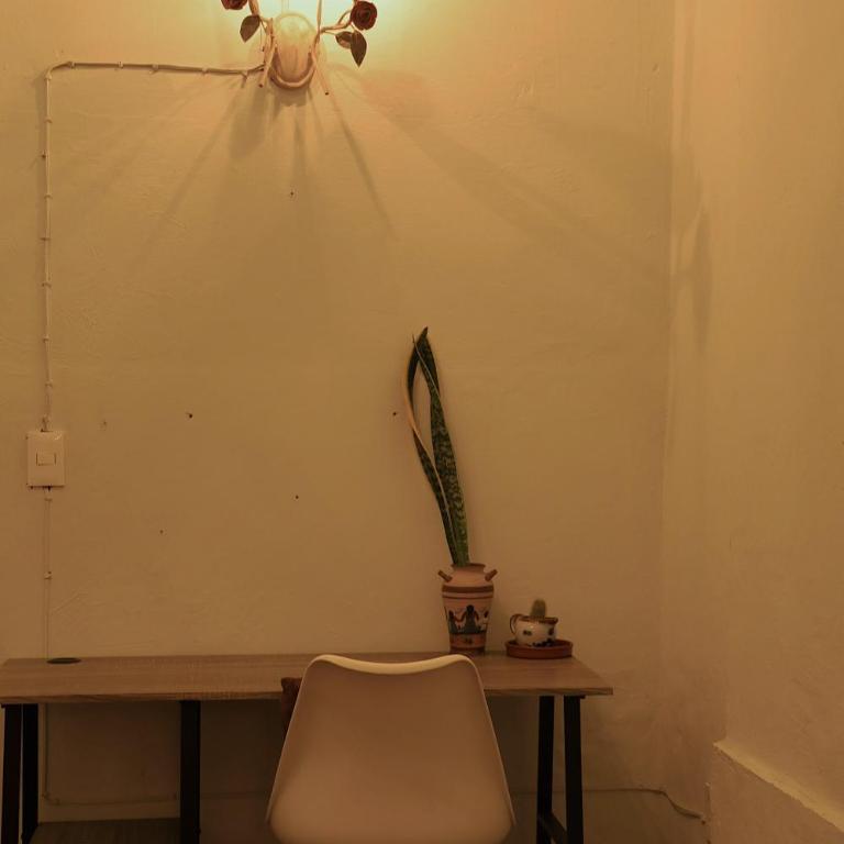El Pinche Hostal - Double Room with Private Bathroom - 1