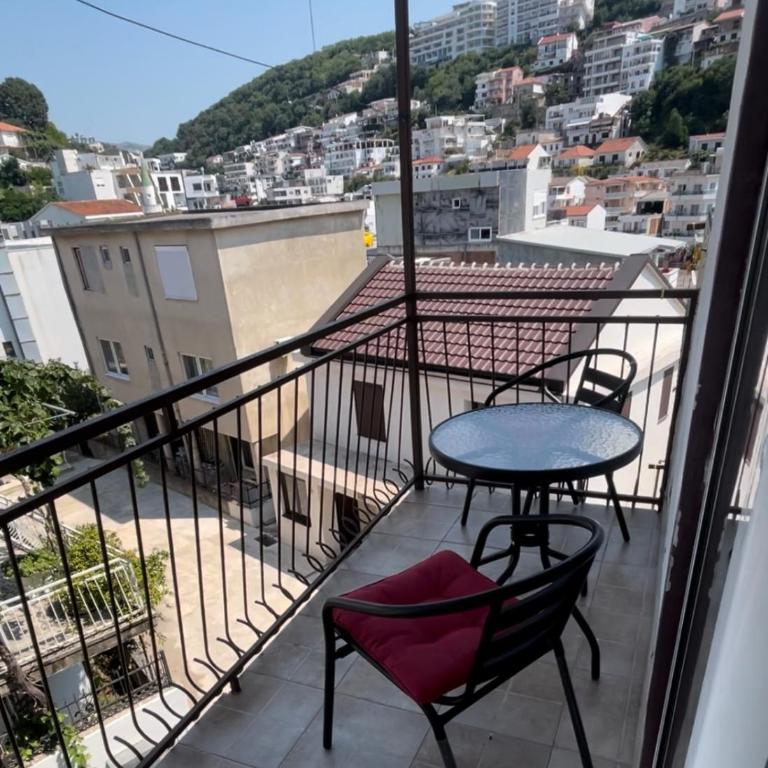 Sun & Sea - Double Room with Mountain View - 3