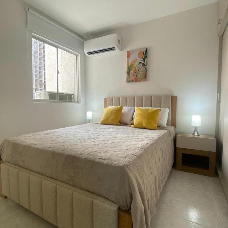 Cartagena Chic Full Apto - Three-Bedroom Apartment - 2