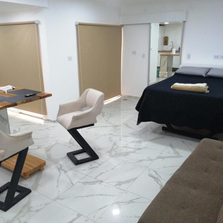 Acogedor monoambiente de patio interno - One-Bedroom Apartment - 9
