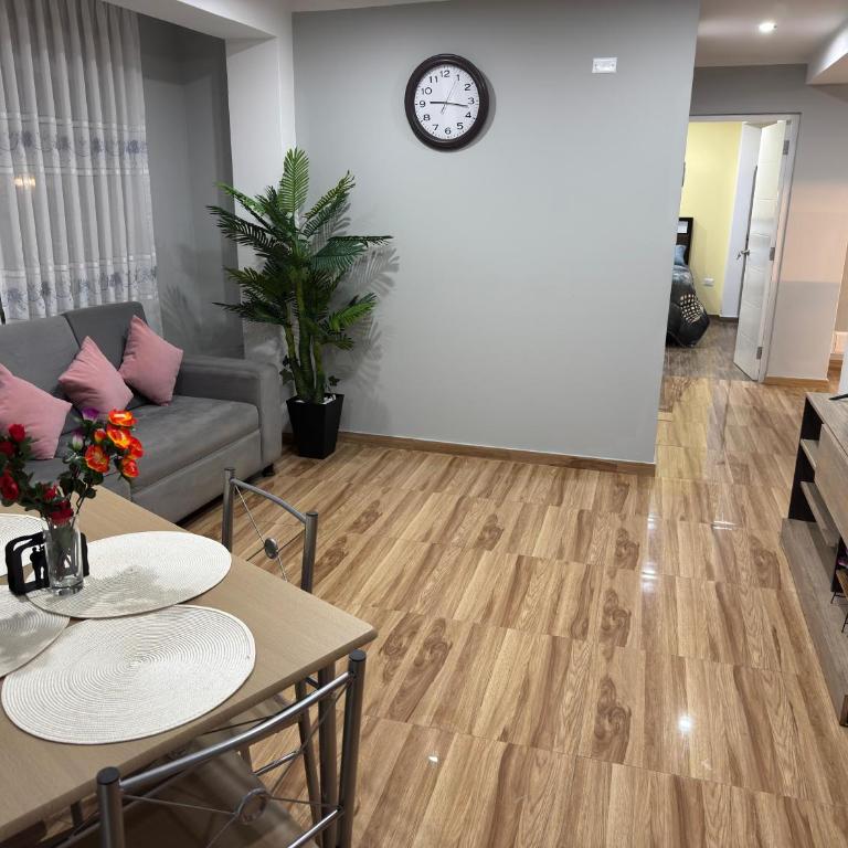 Las Palmas Apart - Three-Bedroom Standard Apartment - 2