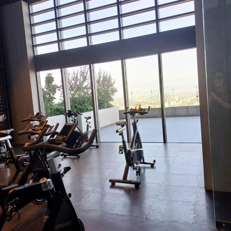 Luxury 27th-Floor Condo near Historic Downtown - One-Bedroom Apartment - 32