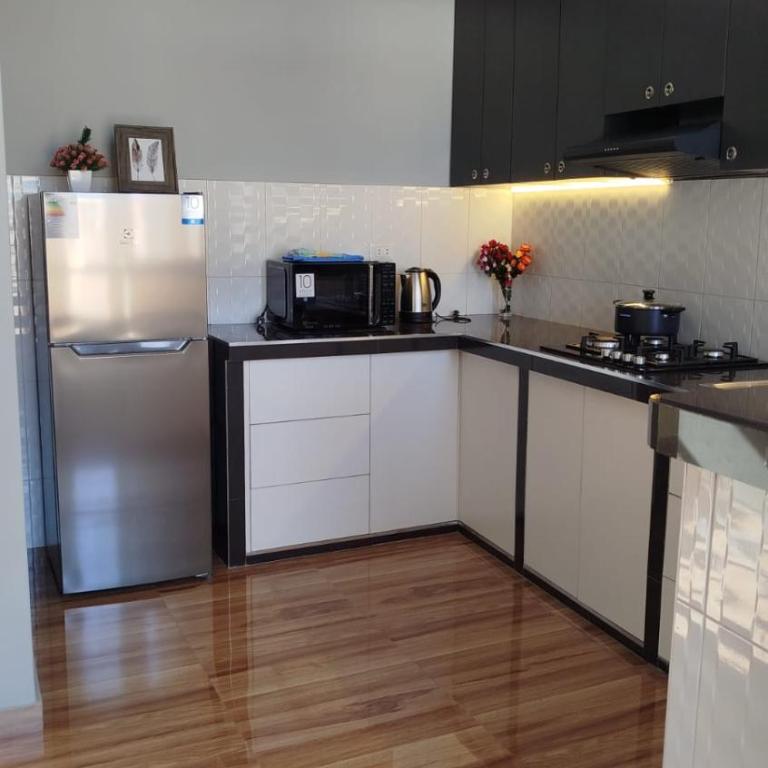 Las Palmas Apart - Three-Bedroom Standard Apartment - 4
