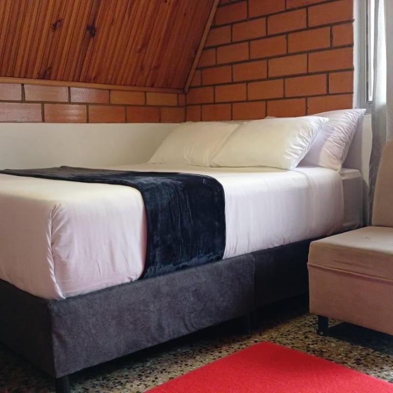 Alojamiento casa campestre Barbosa Santander - Four-Bedroom House - 3