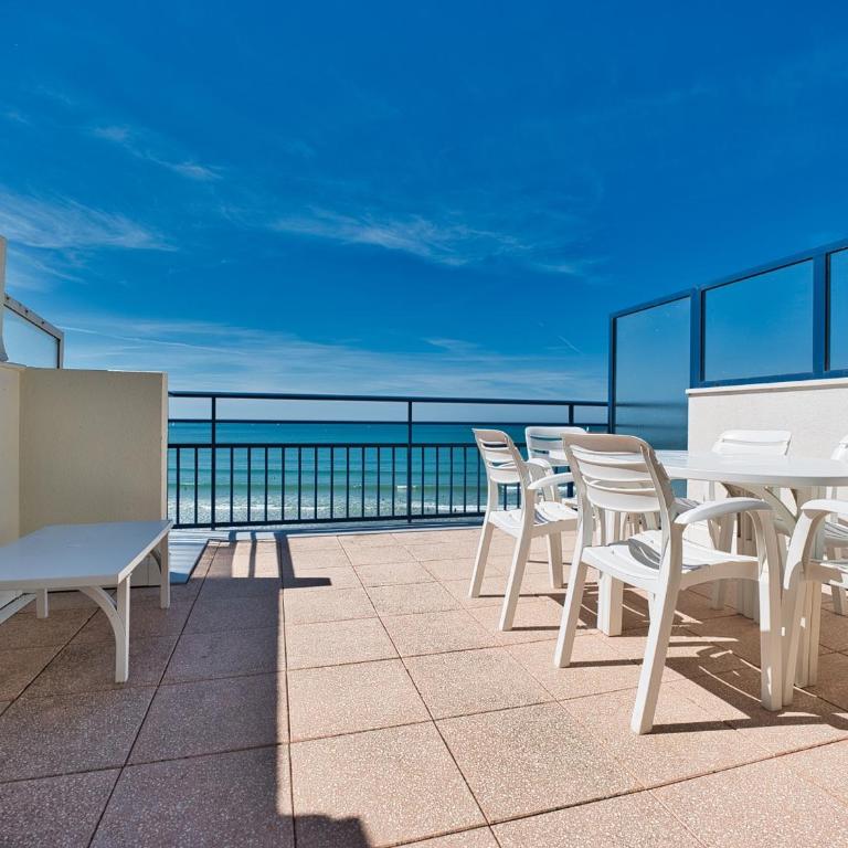 Superbe T3 face mer avec terrasse, garage et Wifi aux Sables-d'Olonne - FR-1-197-503 - Apartment (6 Adults) - 11