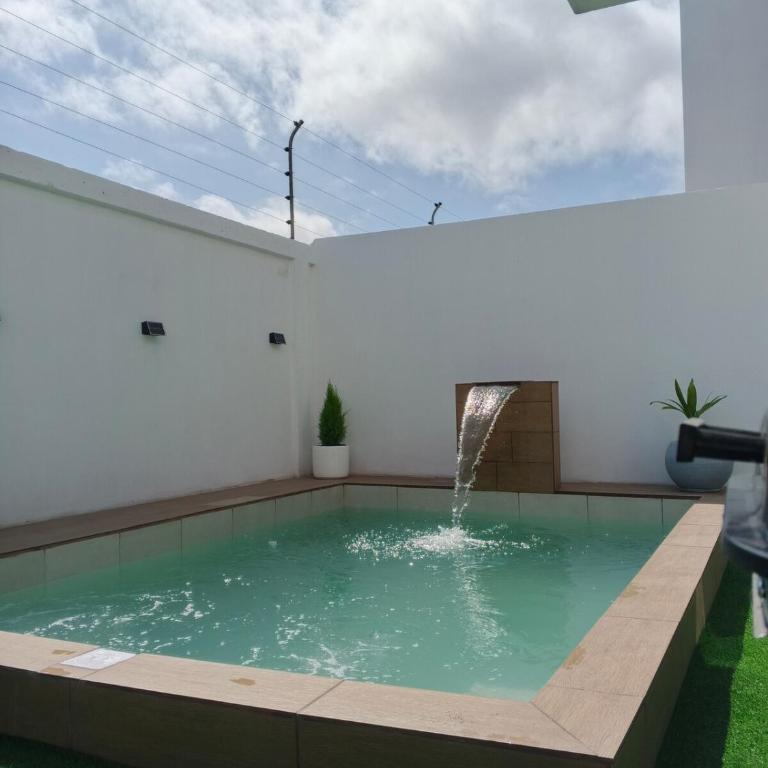 Casa en Manta con piscina privada - One-Bedroom House - 13