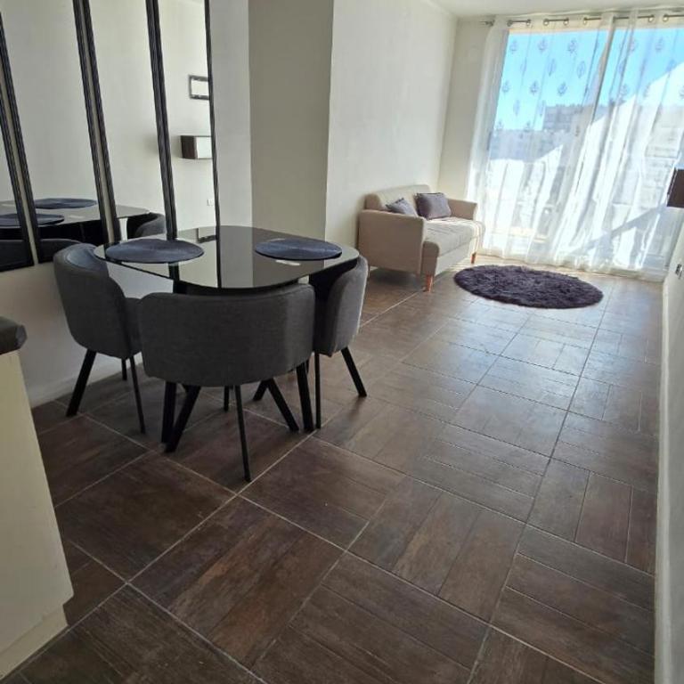 Departamento PISO 5 Condominio Los Maitenes La Serena - Three-Bedroom Apartment - 1