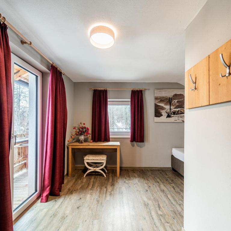 Alpine Chalet Near Zell am See for 12 - Chalet mit 3 Schlafzimmern - 23