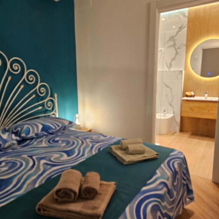 Casa Raffaella Apartment and room - Deluxe Triple Room - 5