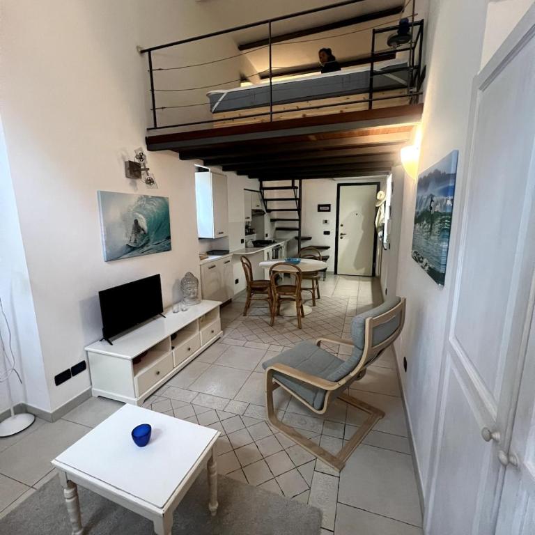 Casa Borgo prino - Appartamento con 1 Camera da Letto - 1