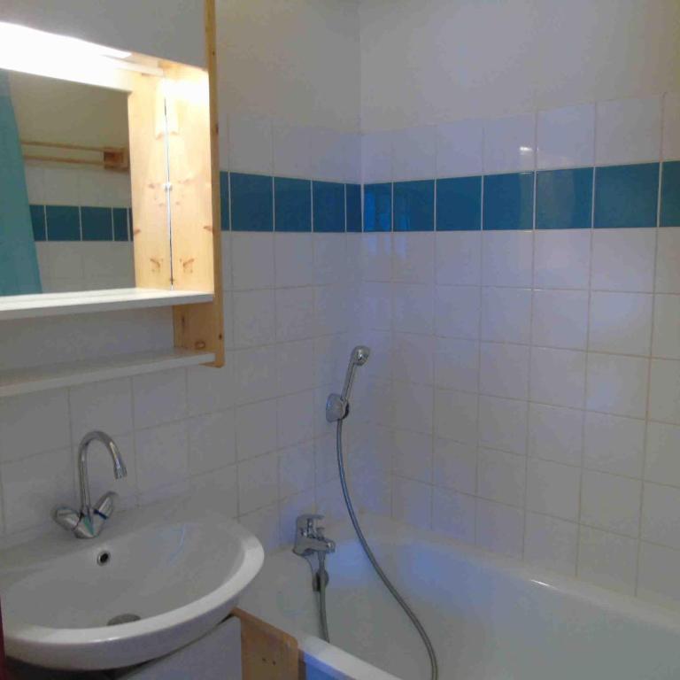 Valfréjus: Appartement 2 pièces, proche télésiège, animaux admis - FR-1-561-49 - Apartamento - 6