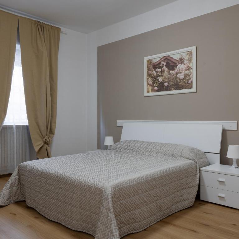 4 Rustics Home - Appartamento con 2 Camere da Letto - 1