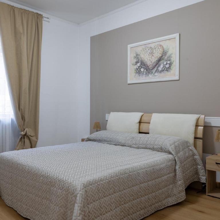 4 Rustics Home - Appartamento con 2 Camere da Letto - 7