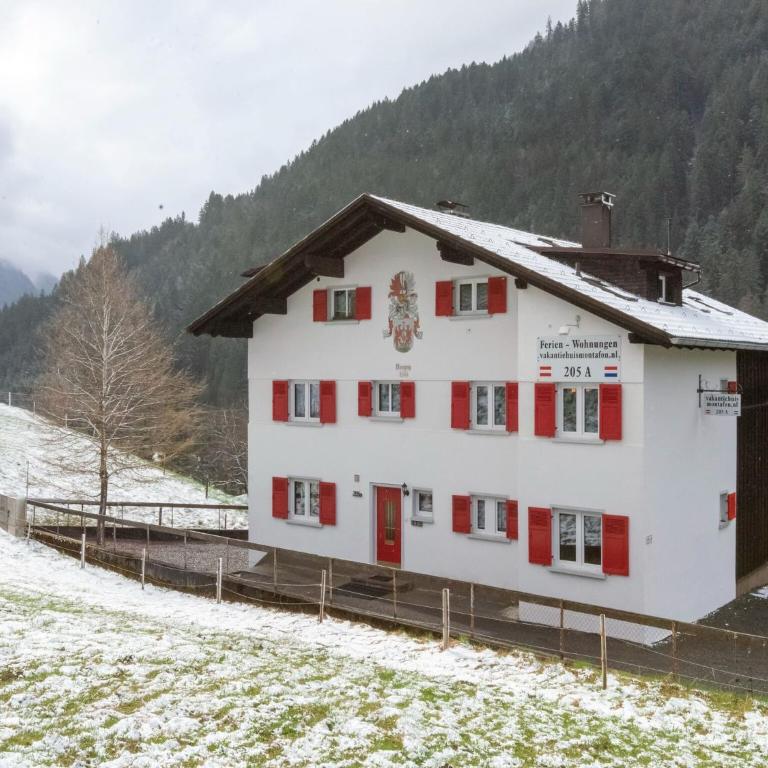 Urbane Apartment in Sankt Gallenkirch with Balcony - Apartment mit 2 Schlafzimmern - 5