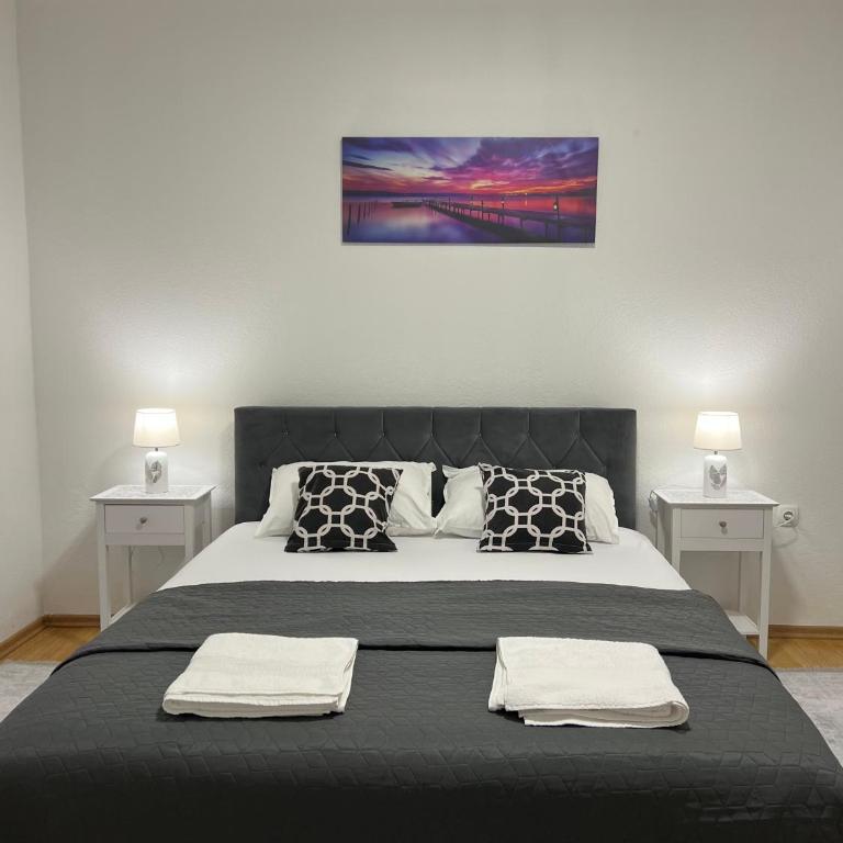 Apartments Aura - One-Bedroom Apartment - 19