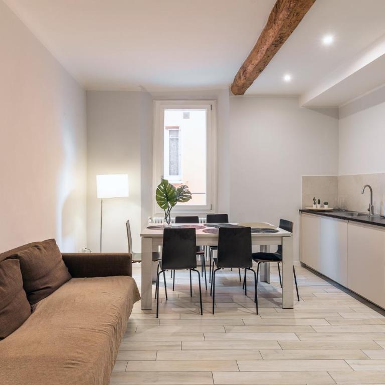 All'ombra delle Due Torri Family Apartment - Appartamento con 3 Camere da Letto - 5