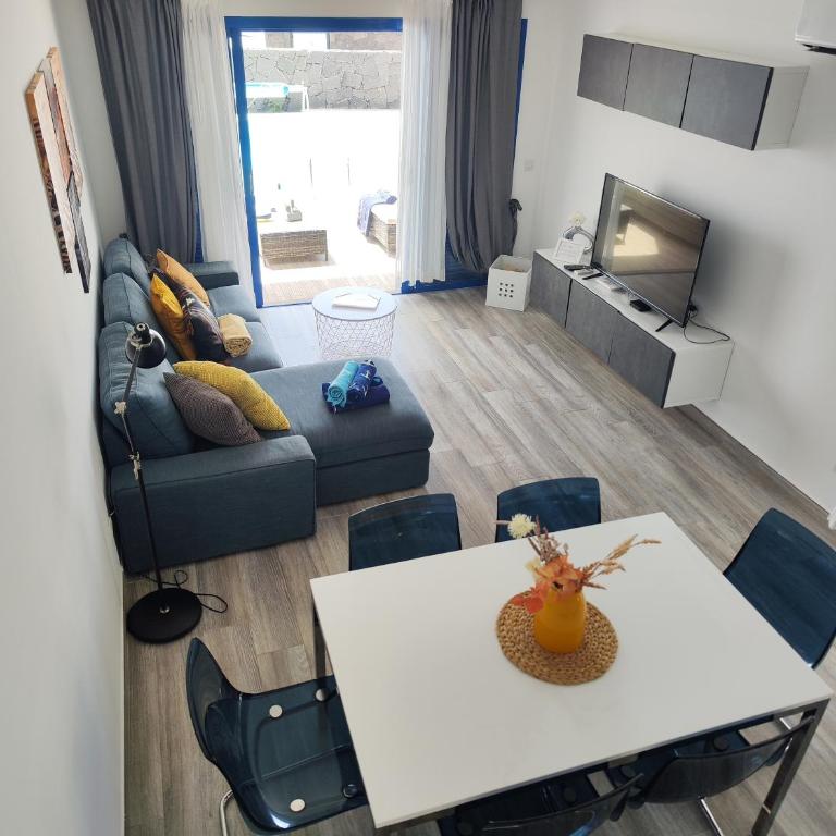 Casa del Sol - Three-Bedroom House - 14