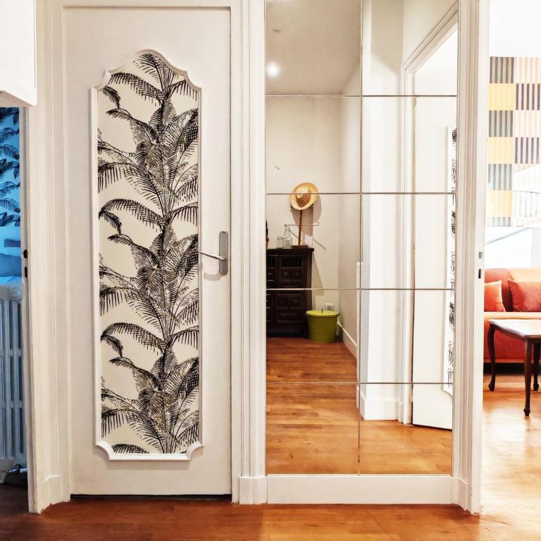2 chambres - entrée privée - gare & palais de congés à 5 min - self check-in - Quadruple Room with Private Bathroom - 11