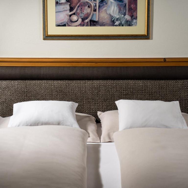 Brugger's Genießerhotel Lanersbacherhof - Economy Doppel- oder Einzelzimmer - 1