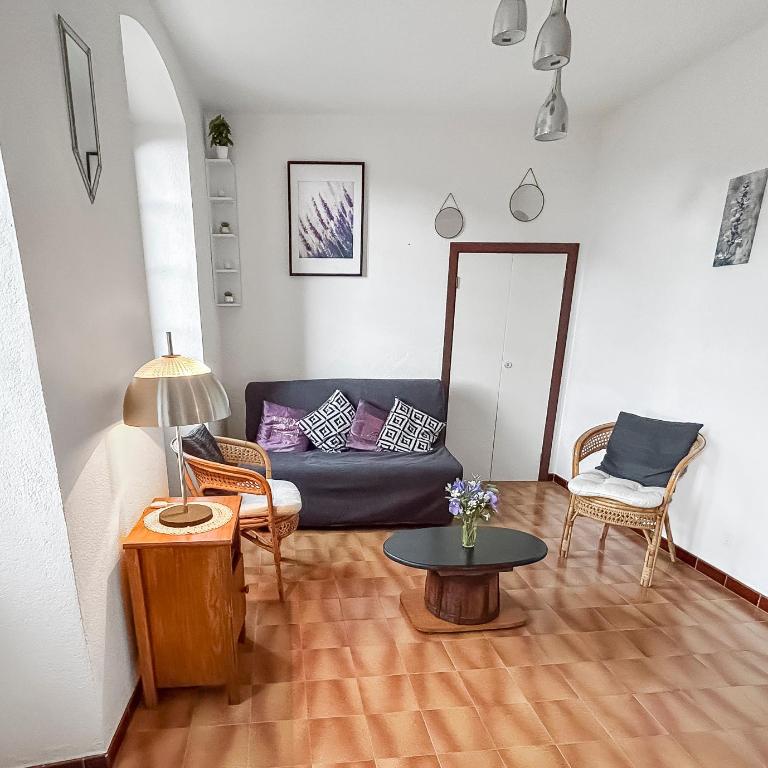 Charmante Maison Avec Vue Montagne Proche Plage - Maison 2 Chambres - 5