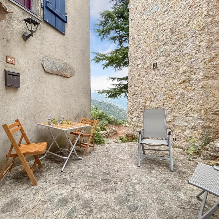 Charmante Maison Avec Vue Montagne Proche Plage - Maison 2 Chambres - 2