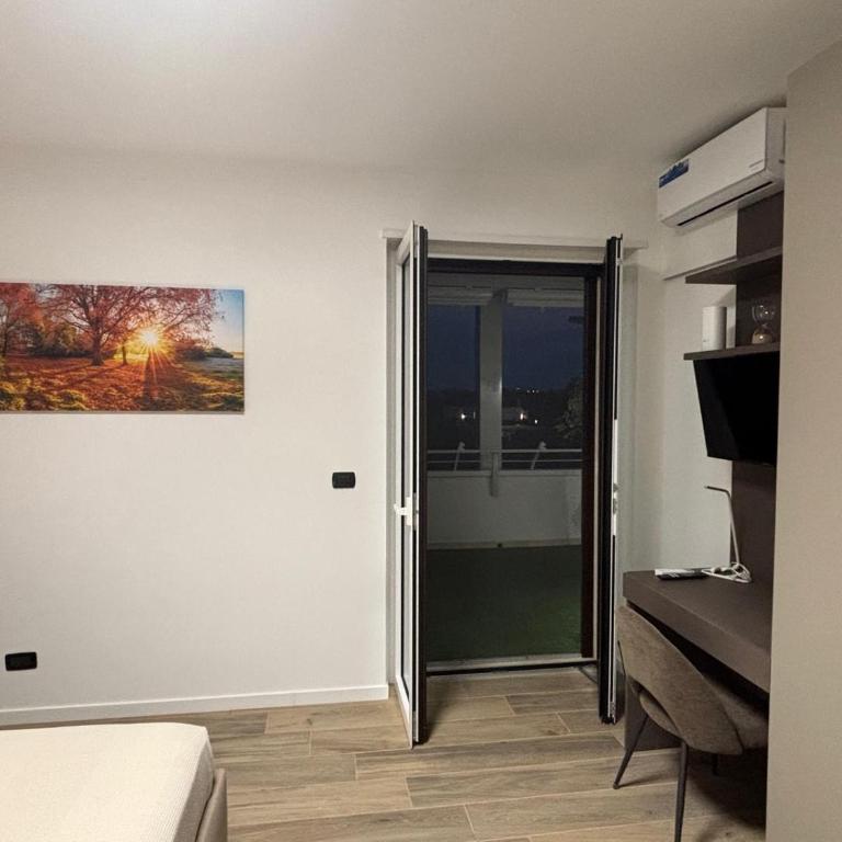 B&B Bari Apartment by Margi - Appartamento Deluxe con 1 Camera da Letto e Vista Giardino - 77