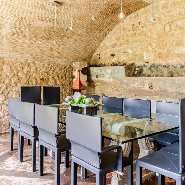 Casa Rufina, Exclusive & Charming Stone House in Costa Brava - Villa - 26