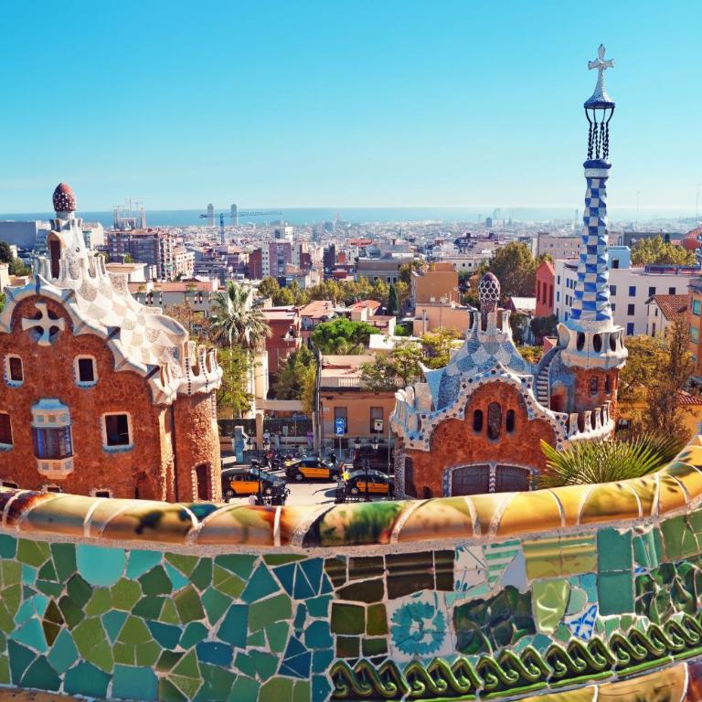 Park Guell - Three-Bedroom Apartment - 27