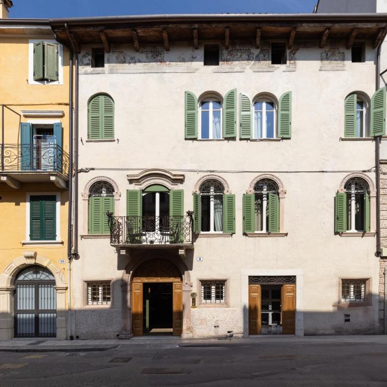 Palazzo Reggiani - Dante Alighieri - Appartamento con 2 Camere da Letto - 23