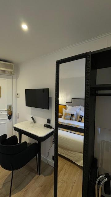 Hotel Cluny Square - Chambre Double - 7