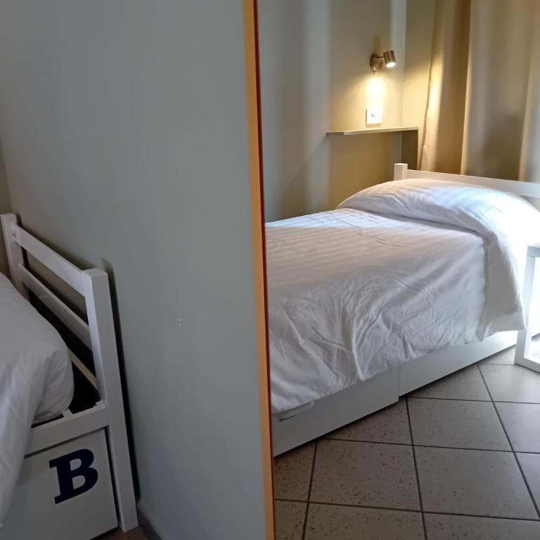 Roma Scout Center - Posto Letto in Dormitorio Femminile - 1