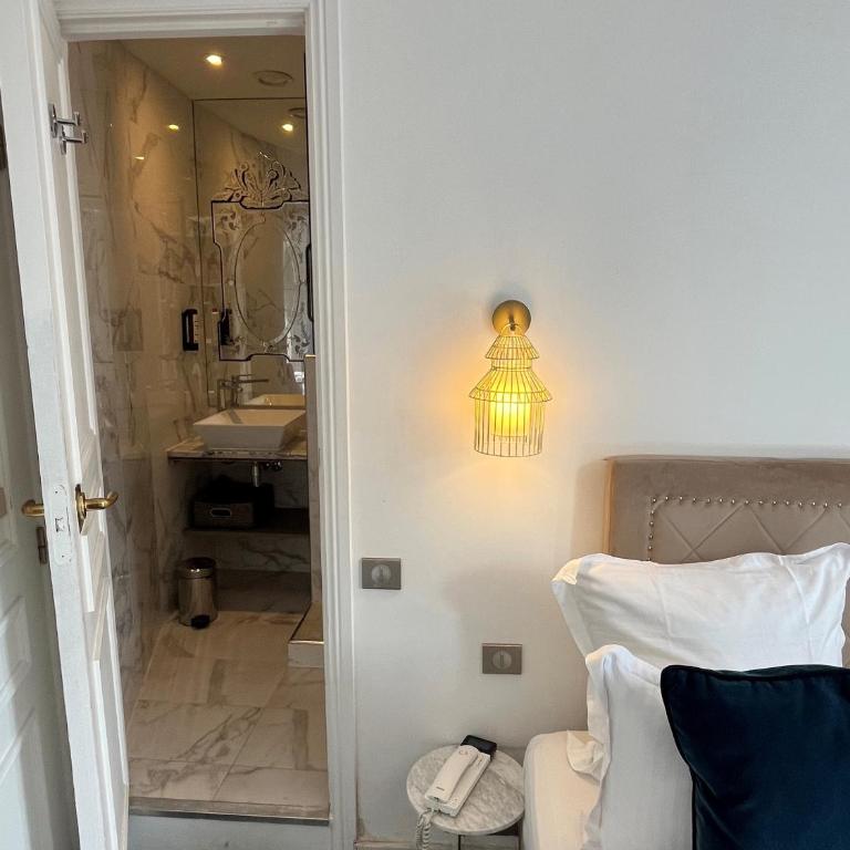 Hotel Cluny Square - Chambre Double - 16