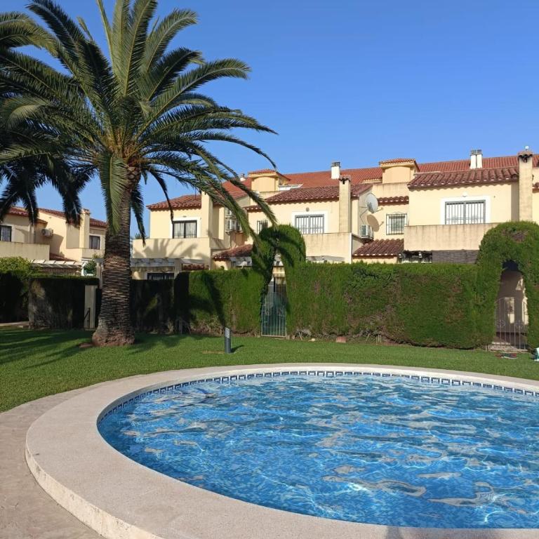 Apartamento bajo DATILER LOCDENIA - Three-Bedroom Apartment - 17