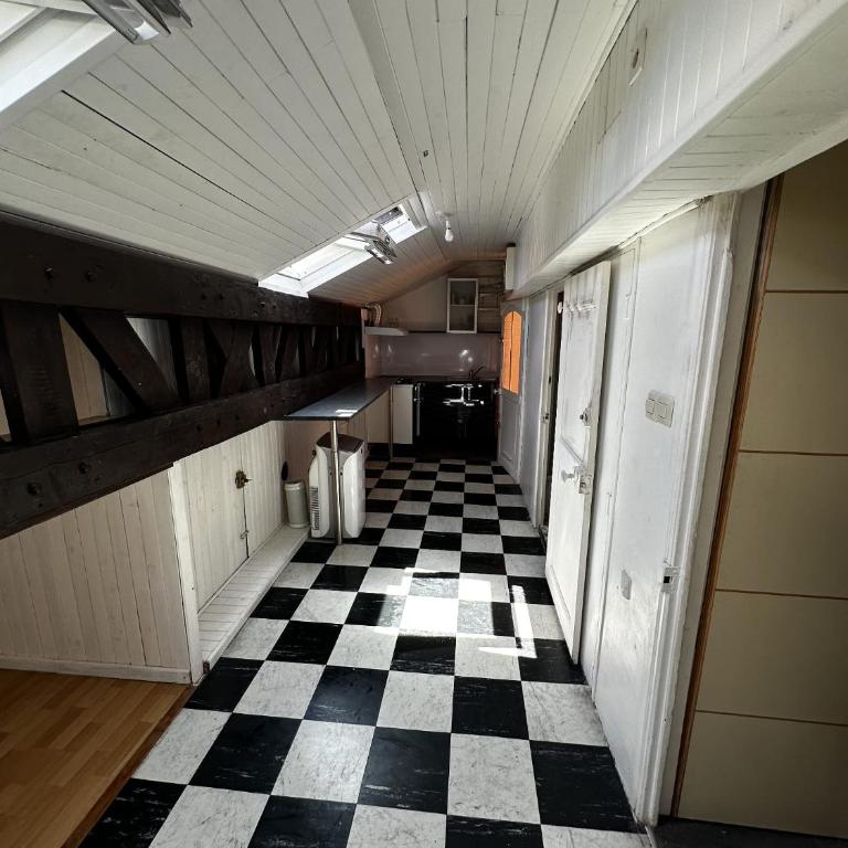 Studio central sur les Allées Paul Riquet Béziers - Appartement 1 Chambre - 2