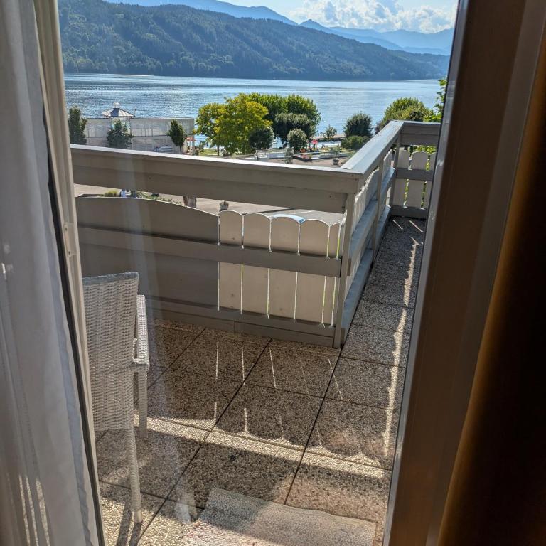 Pension Pleikner - Doppelzimmer mit Balkon - 36