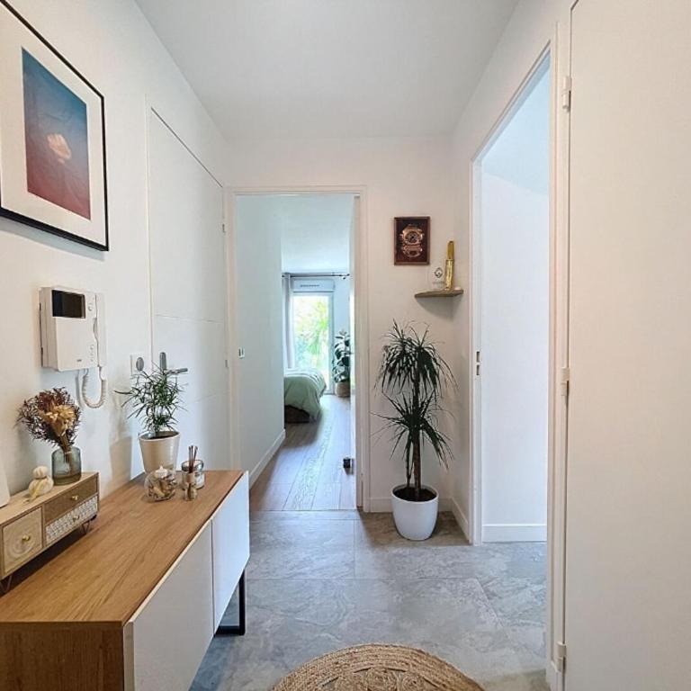 Charmant rez de jardin piscine Résidence Ile O Vert - Apartment mit 1 Schlafzimmer - 8